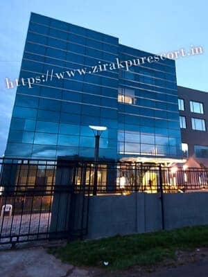 Call Girls Near The Golden Palms Hotel & Spa